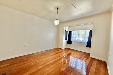 Photo of property in 266 Whitaker Street, Te Aroha, 3320