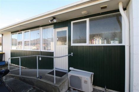 Photo of property in 122f Argyle Street, Mosgiel, 9024