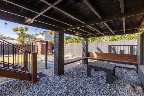 Photo of property in 22 Sandra Street, South New Brighton, Christchurch, 8062