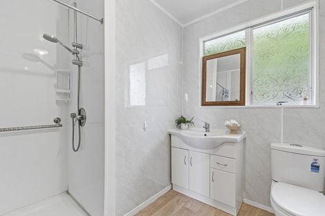 Photo of property in 1/25 Tahurangi Place, Spotswood, New Plymouth, 4310