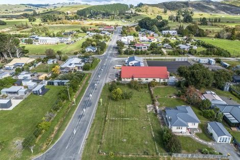 Photo of property in 10 Dundas Street, Porangahau, 4291