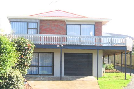 Photo of property in 8 Judena Place, Pukete, Hamilton, 3200
