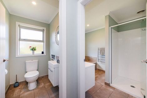 Photo of property in 98 Mount Taylor Drive, Feilding, 4775