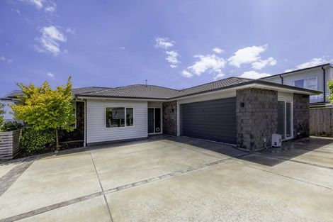 Photo of property in 25 Ken Douglas Drive, Aotea, Porirua, 5024