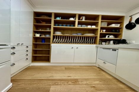 Photo of property in 40 Lohia Street, Khandallah, Wellington, 6035