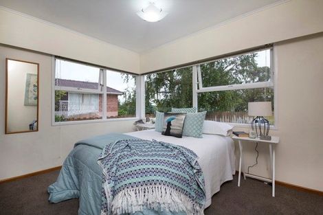 Photo of property in 25 The Boulevard, Sunnyhills, Auckland, 2010