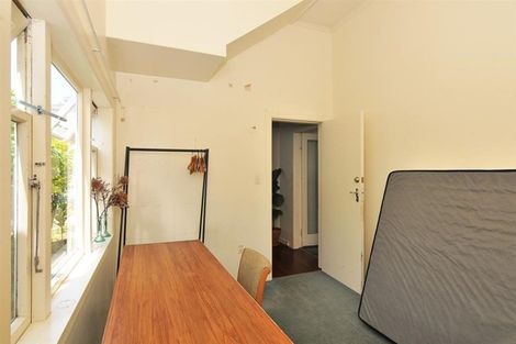 Photo of property in 18 Colombo Street, Newtown, Wellington, 6021