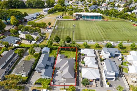 Photo of property in 84 Trafalgar Street, St Albans, Christchurch, 8014