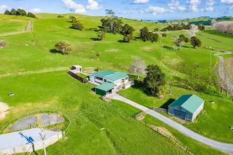 Photo of property in 76 Driver Road, Tangowahine, Dargaville, 0372
