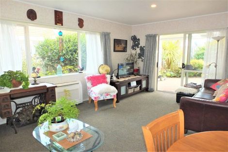 Photo of property in 7b Raumati Crescent, Onerahi, Whangarei, 0110