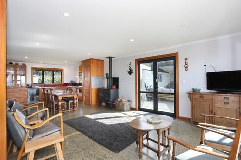 Photo of property in 407 Mount Curl Road, Hunterville, 4784