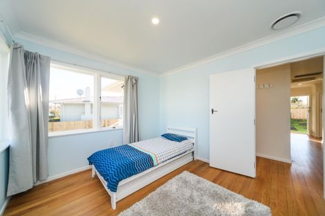 Photo of property in 23 Duff Crescent, Highbury, Palmerston North, 4412