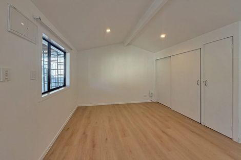Photo of property in 17 Pandora Place, Pakuranga, Auckland, 2010