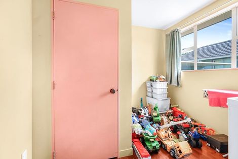 Photo of property in 87 Massey Street, Frankton, Hamilton, 3204