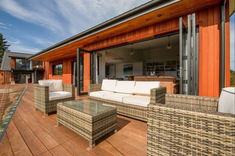 Photo of property in 314 Beacon Point Road, Wanaka, 9305