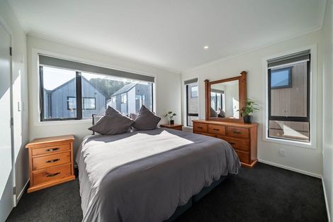 Photo of property in 11 Betty Boyes Street, Wallaceville, Upper Hutt, 5018