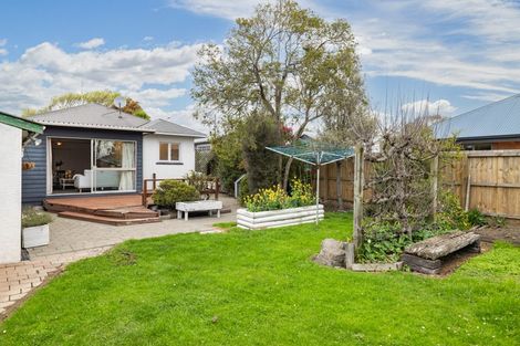 Photo of property in 33 Frankleigh Street, Somerfield, Christchurch, 8024