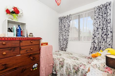 Photo of property in 49 Crawshaw Drive, Nawton, Hamilton, 3200