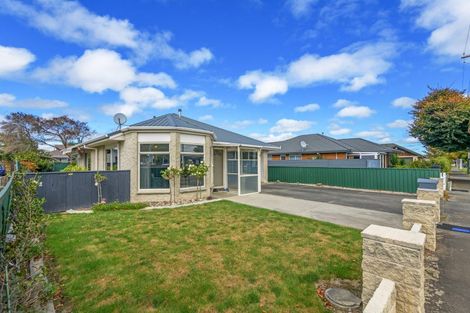 Photo of property in 3 Fairs Road, Milson, Palmerston North, 4414