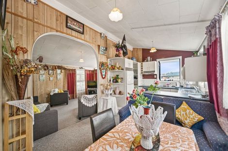 Photo of property in 20 Watchfield Close, Mangere, Auckland, 2022