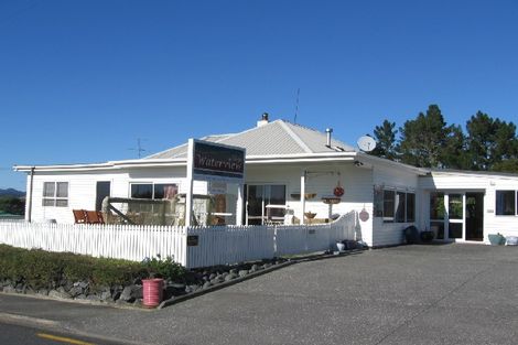 Photo of property in 14 Franklin Street, Opua, 0200