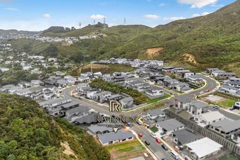 Photo of property in 126 Silverstream Road, Crofton Downs, Wellington, 6035