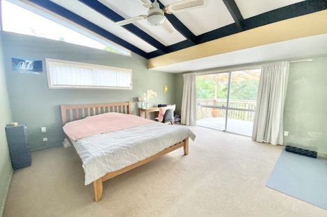 Photo of property in 9a Hutchinsons Road, Bucklands Beach, Auckland, 2014