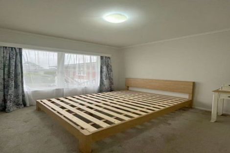 Photo of property in 1/13a Evelyn Place, Hillcrest, Auckland, 0627