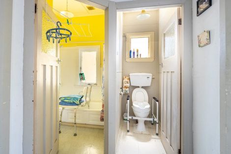 Photo of property in 540 Devon Street West, Blagdon, New Plymouth, 4310