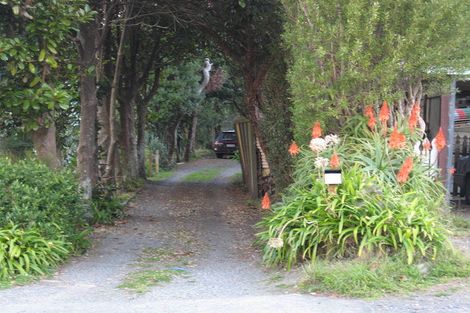 Photo of property in 98 Leinster Avenue, Raumati South, Paraparaumu, 5032