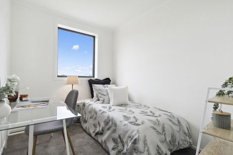 Photo of property in 102 Te Tihi Street, Wiri, 2104