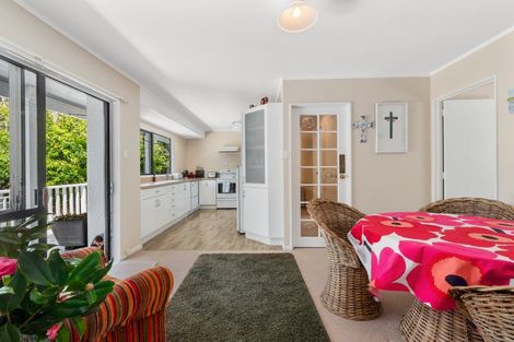 Photo of property in 47 Waikite Road, Welcome Bay, Tauranga, 3112