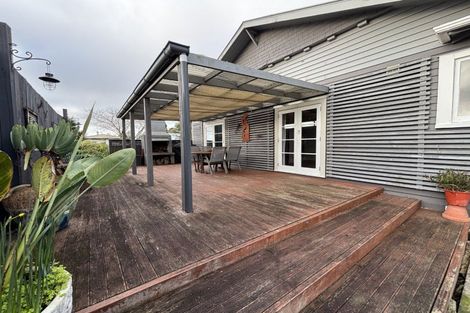 Photo of property in 608 Queen Street East, Levin, 5510