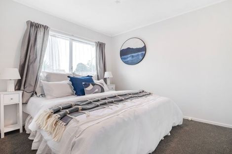 Photo of property in 1/24 Kennington Drive, Clendon Park, Auckland, 2103