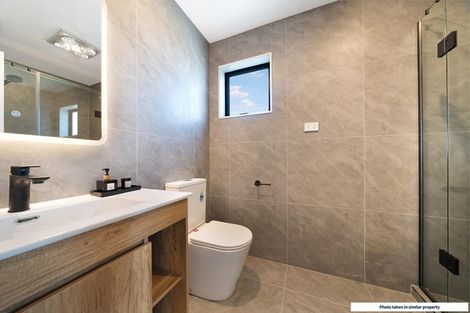 Photo of property in 31 Whiteywood Street, Westgate, 0814