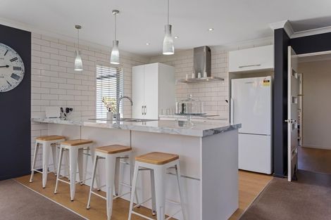 Photo of property in 1 Chestnut Place, Rangiora, 7400