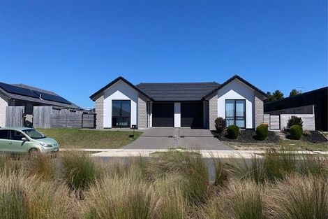 Photo of property in 23 Tamapahore Boulevard, Papamoa Beach, Papamoa, 3118