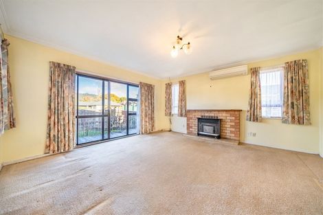 Photo of property in 257 Fergusson Drive, Heretaunga, Upper Hutt, 5018