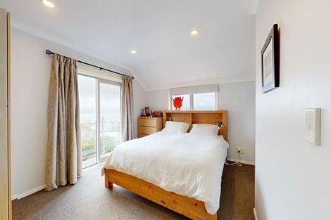 Photo of property in 15 Monteith Grove, Brooklyn, Wellington, 6021