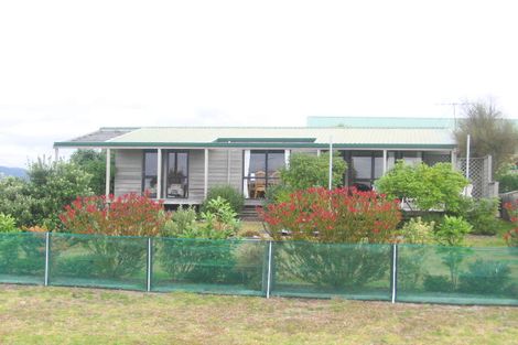 Photo of property in 153 Kowhai Avenue, Matarangi, Whitianga, 3592