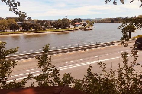 Photo of property in 54 Anzac Parade, Durie Hill, Whanganui, 4500