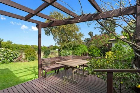 Photo of property in 12 Kowai Place, Amberley, 7410