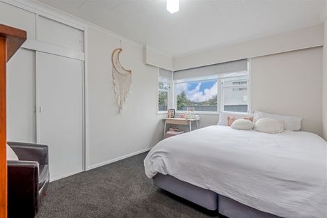 Photo of property in 27 Karamea Crescent, Kelvin Grove, Palmerston North, 4414