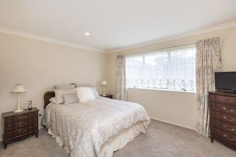 Photo of property in 71 Amberley Avenue, Highbury, Palmerston North, 4412