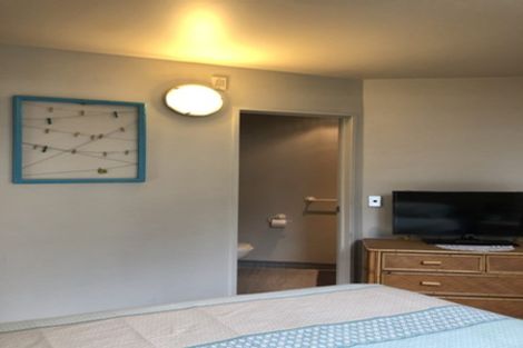 Photo of property in Scotia Tower Apartments, 8f/8 Scotia Place, Auckland Central, Auckland, 1010