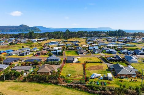 Photo of property in 127 Parekaawa Drive, Motuoapa, 3382