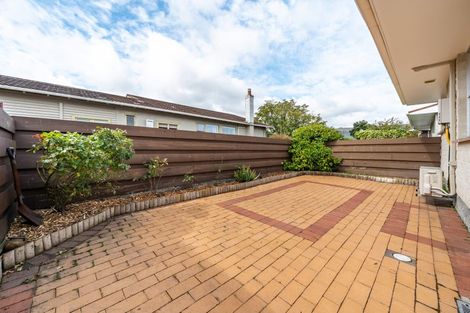 Photo of property in 2/625 High Street, Boulcott, Lower Hutt, 5010