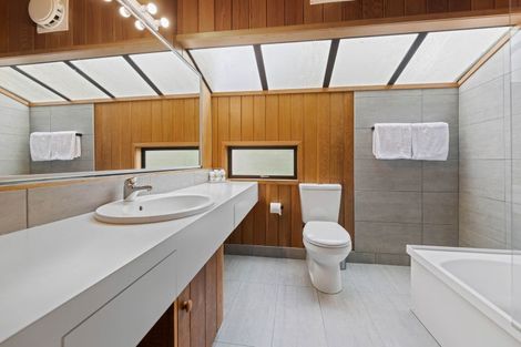 Photo of property in 5/88 Pukawa Road, Pukawa Bay, Turangi, 3381