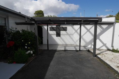 Photo of property in 2/296a Wairakei Road, Bryndwr, Christchurch, 8053