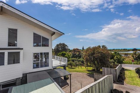 Photo of property in 2 Pollen Street, Matata, Whakatane, 3194